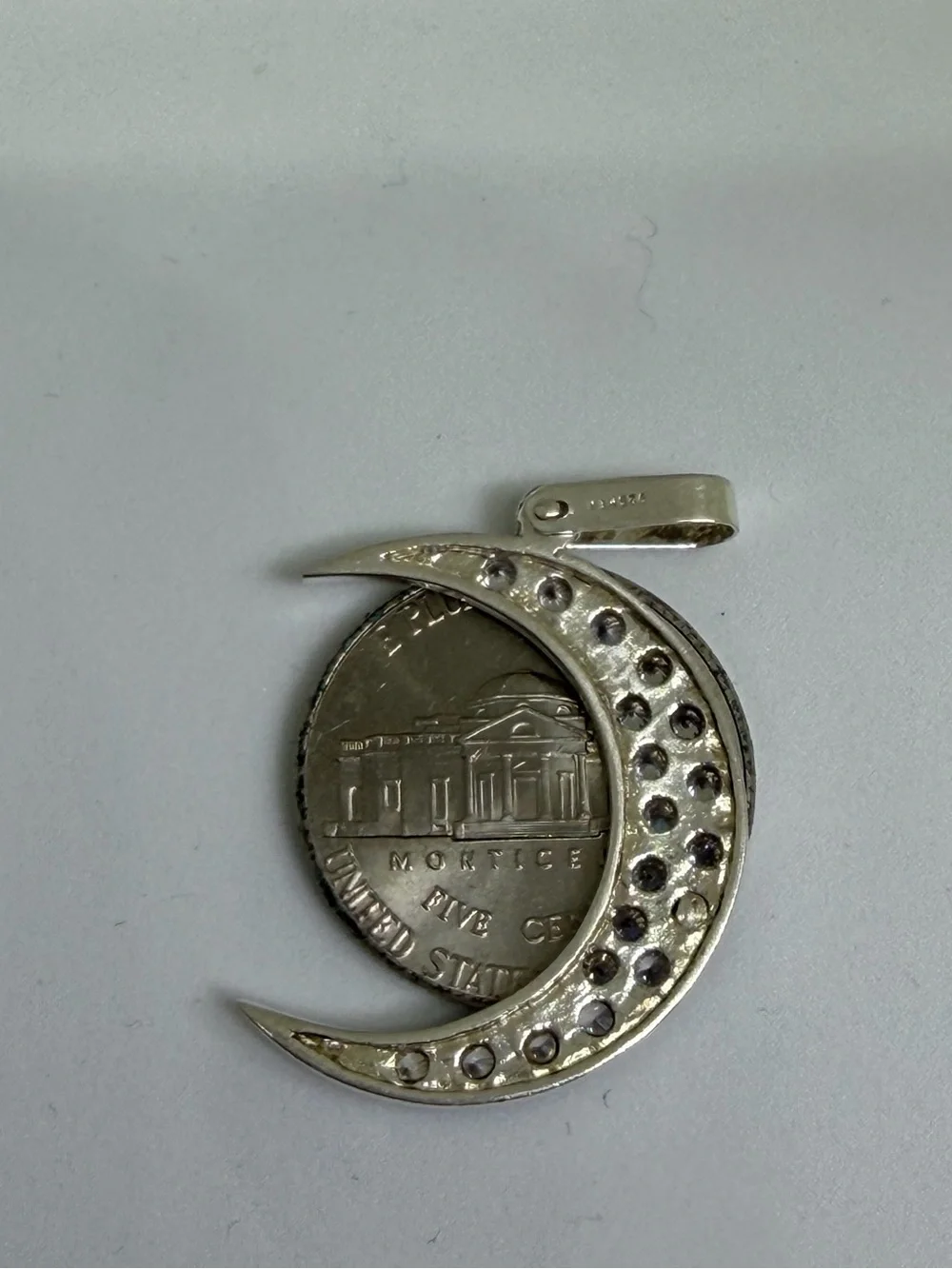 925 Sterling Silver CZ Crescent Moon Pendant – New Never Worn